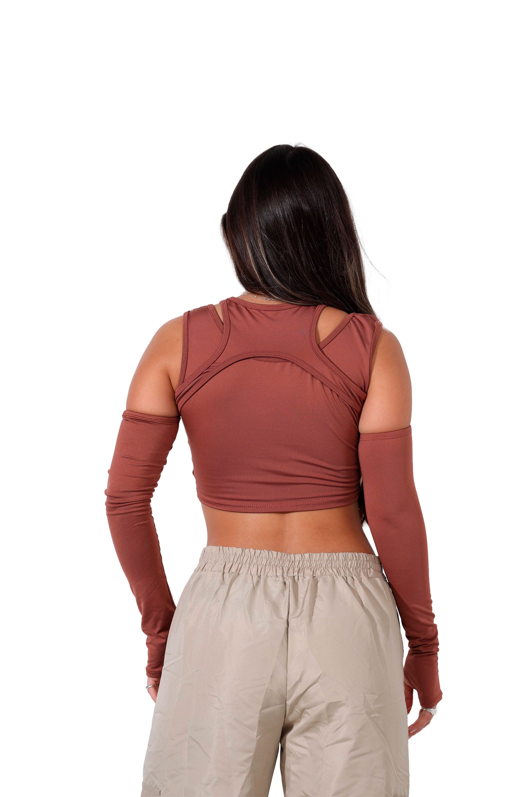CROPPED MIA