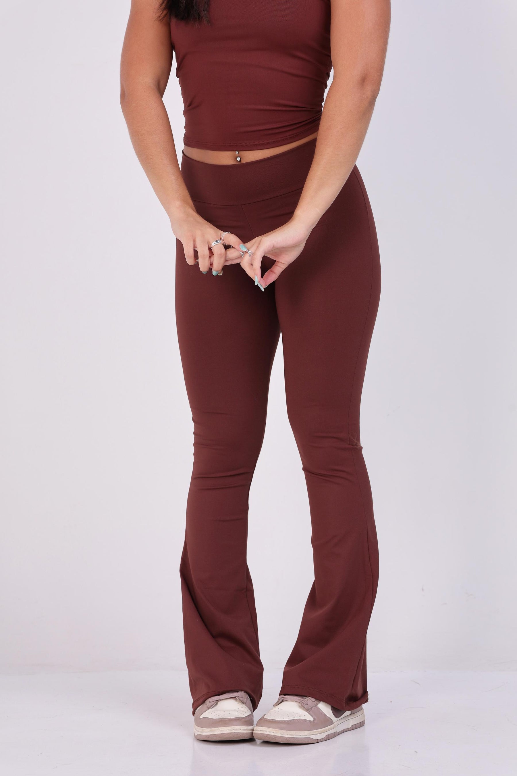 CALÇA FLARE