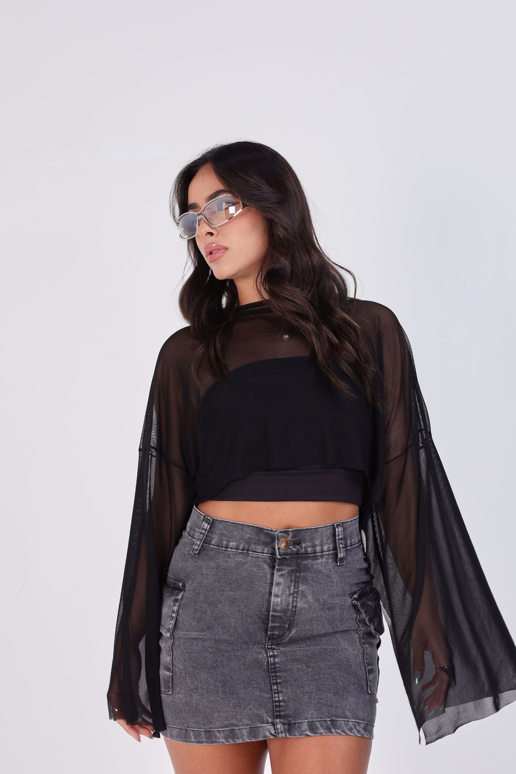 CROPPED TULE ECLIPSE