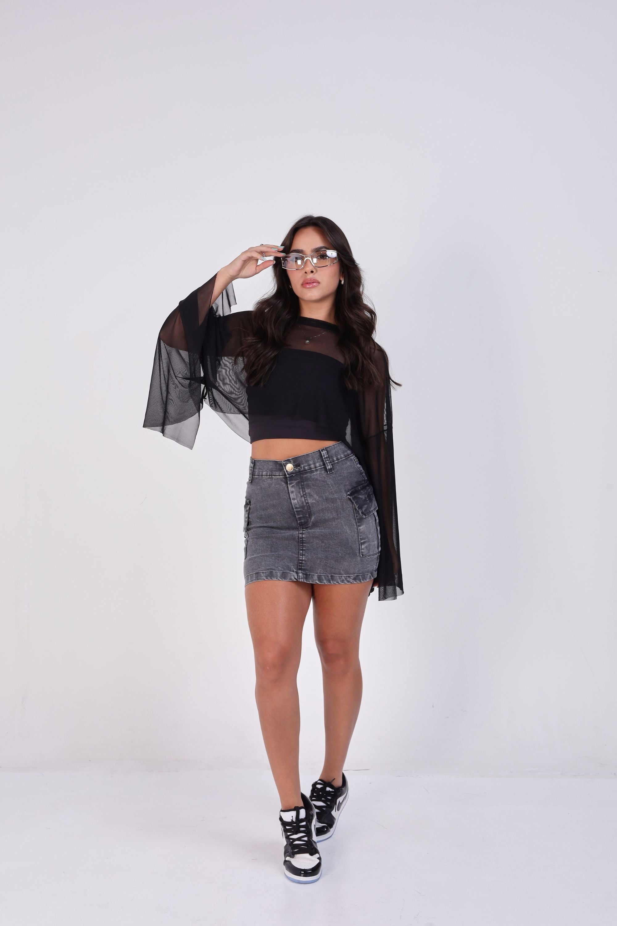 CROPPED TULE ECLIPSE