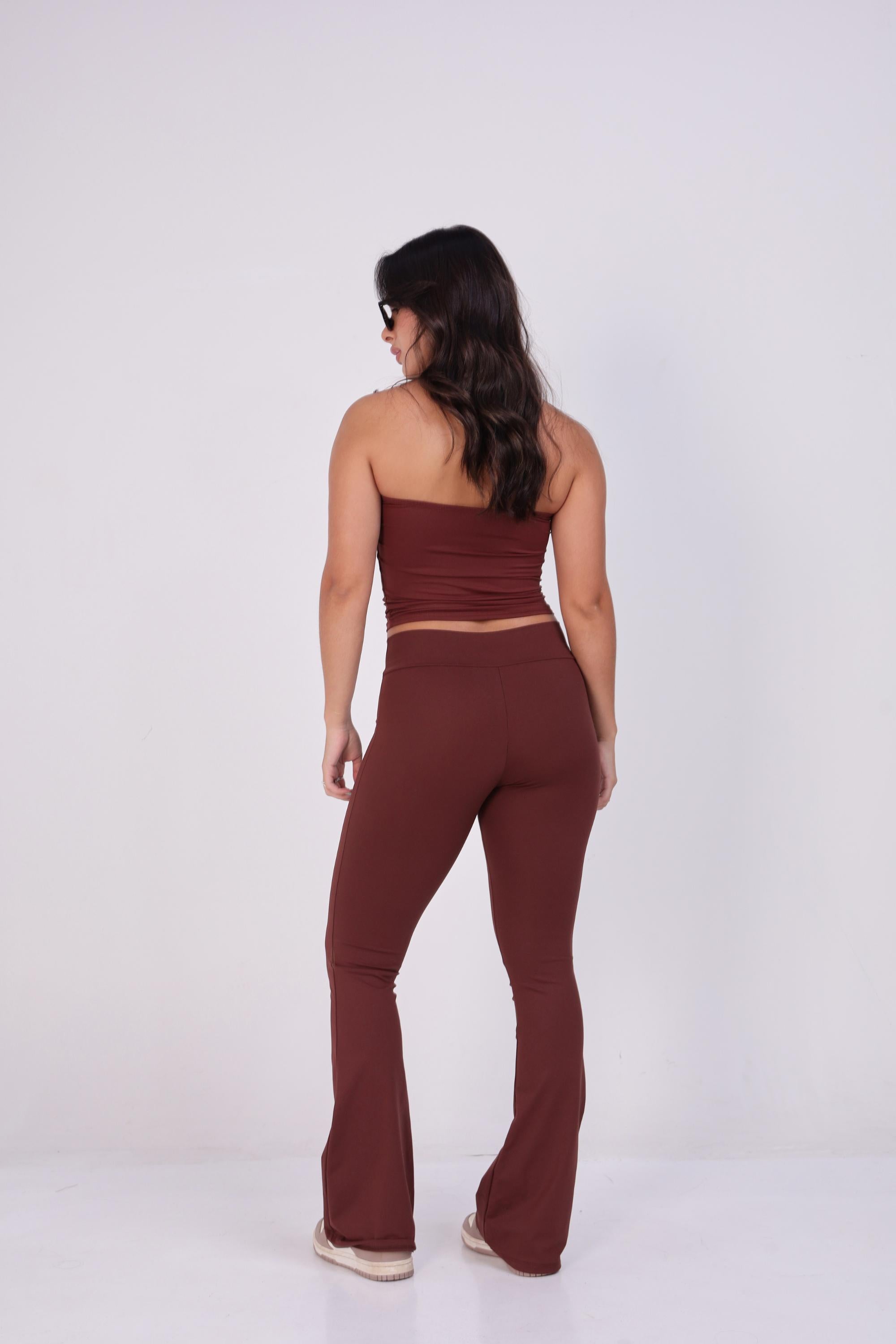 CALÇA FLARE