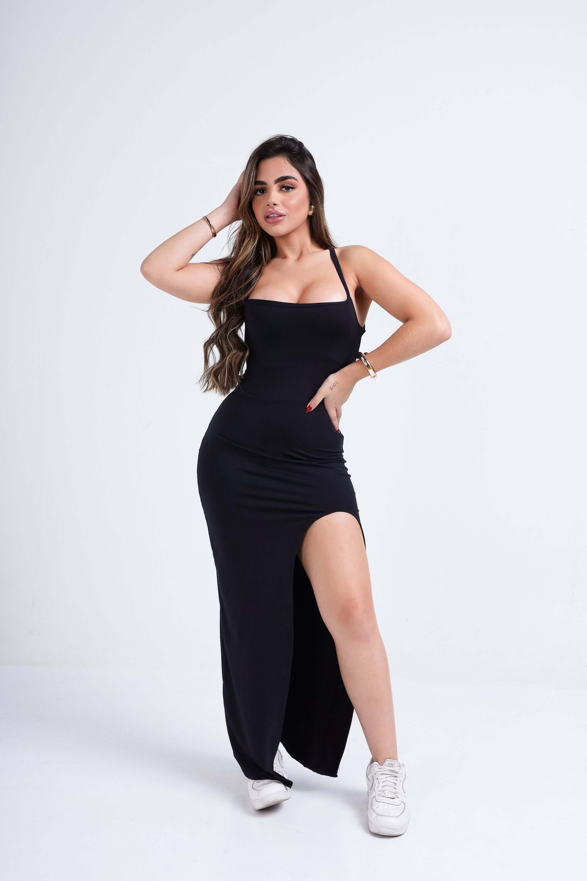 VESTIDO AMARRAÇÃO NAS COSTAS