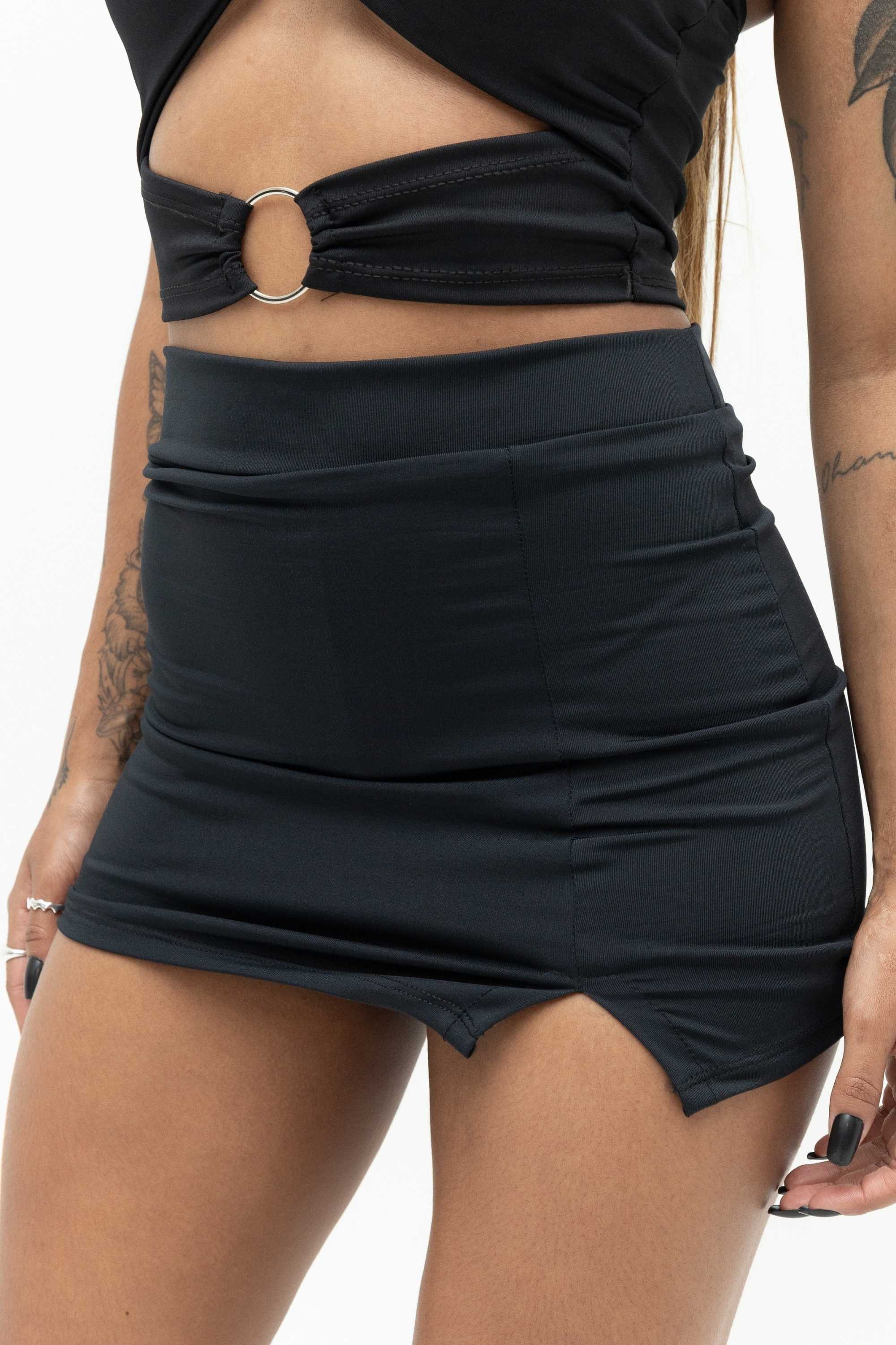 SHORTS SAIA FENDA