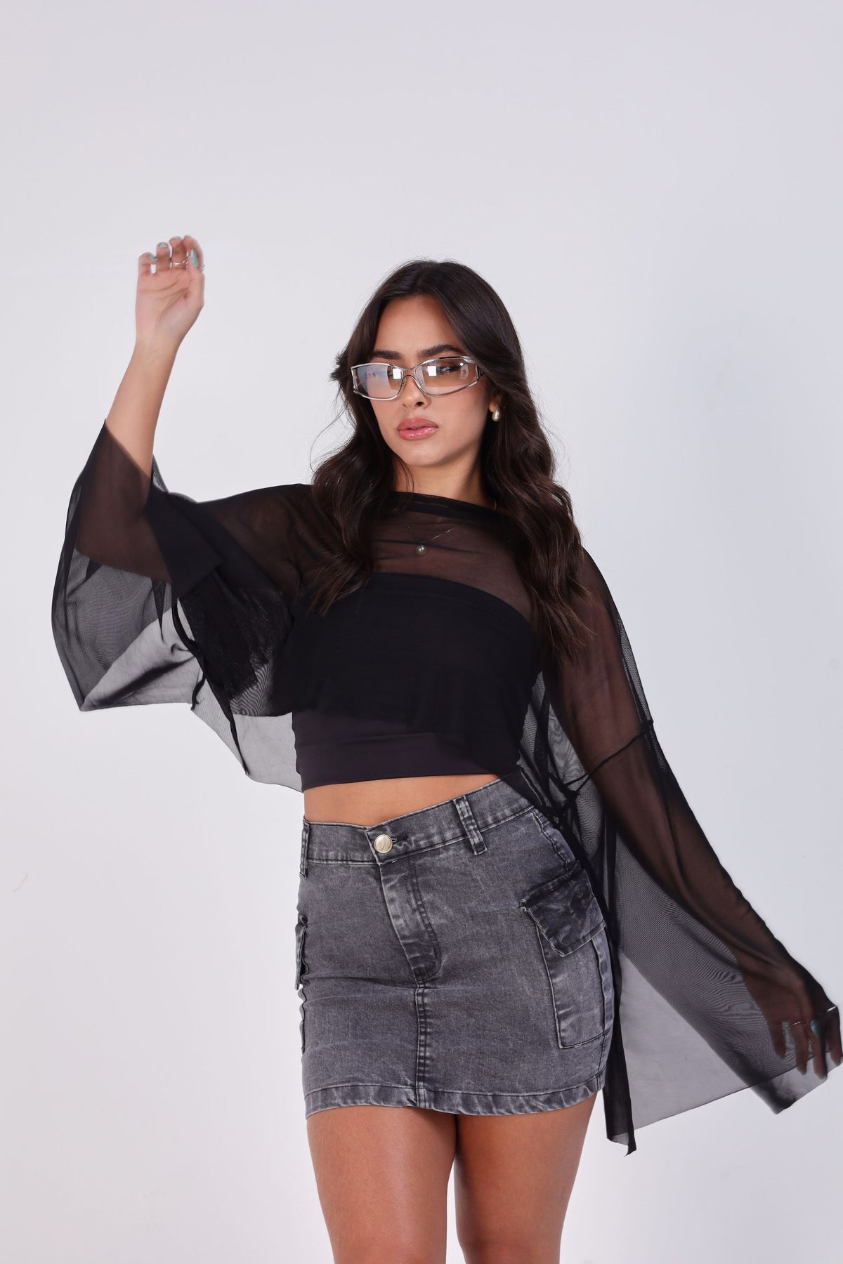 CROPPED TULE ECLIPSE