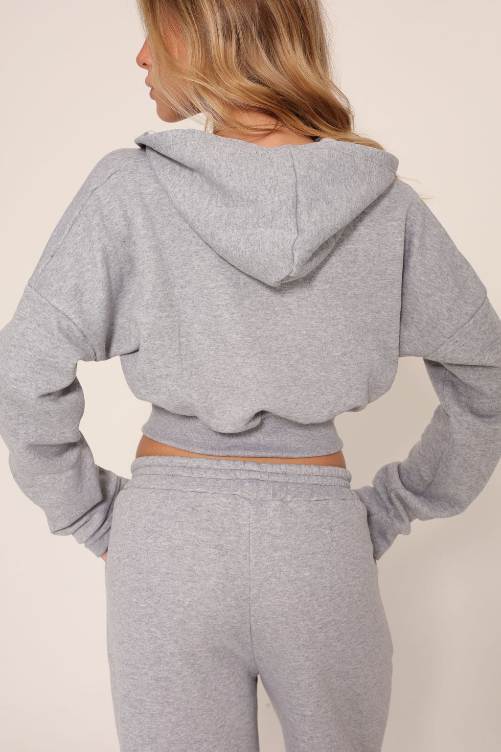 CROPPED MOLETOM